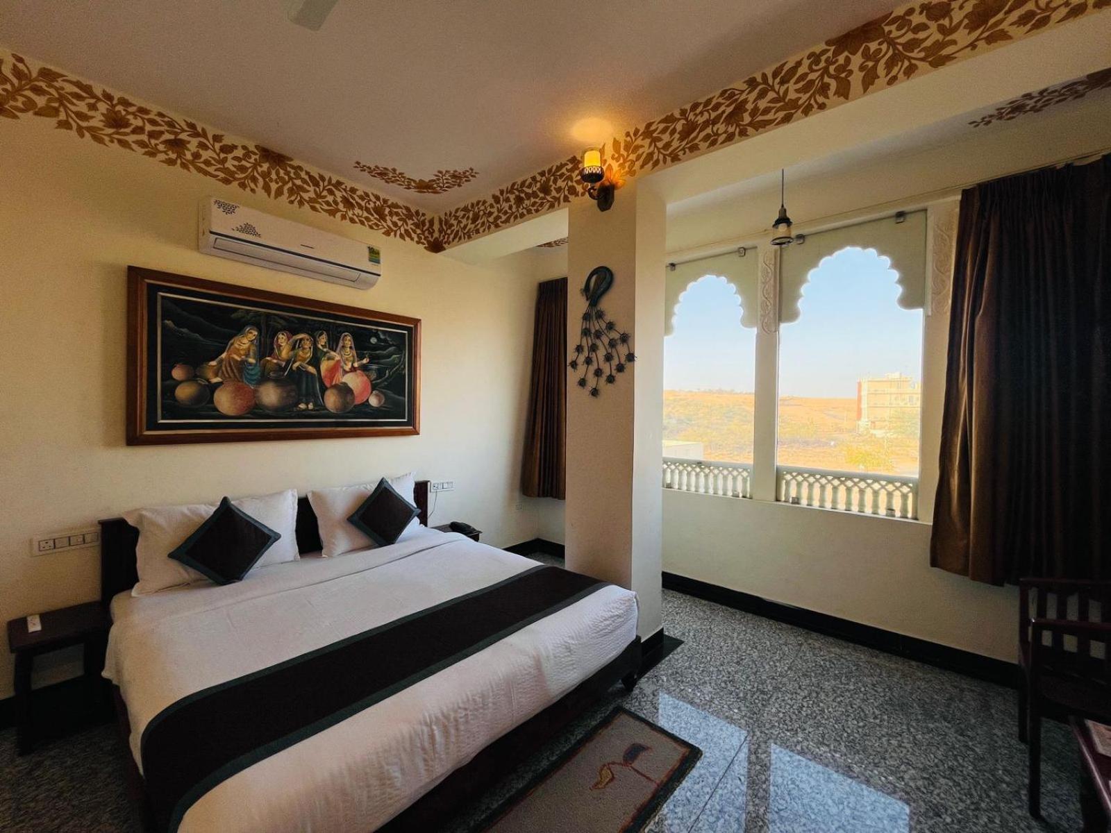 King Room Lake View,1499461747:JPEG