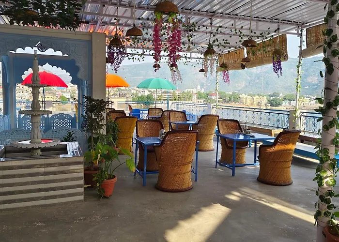 Hotel Bharatpur Palace